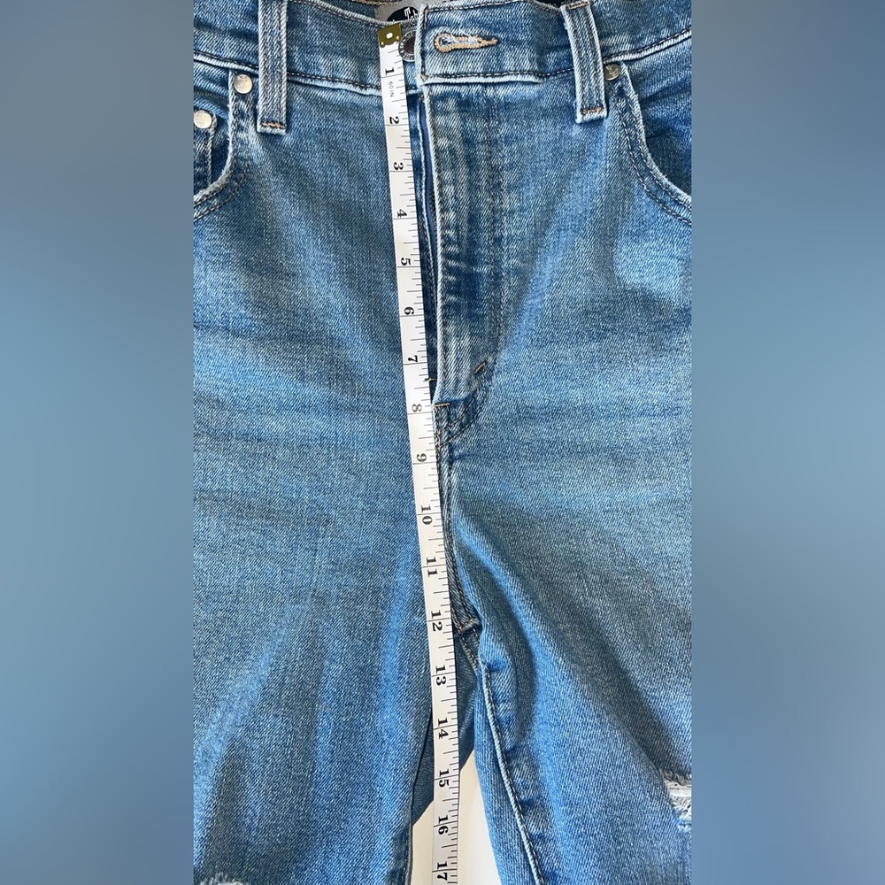 Levi's Women's High Rise Jeans - Blue - Picture 8 of 8